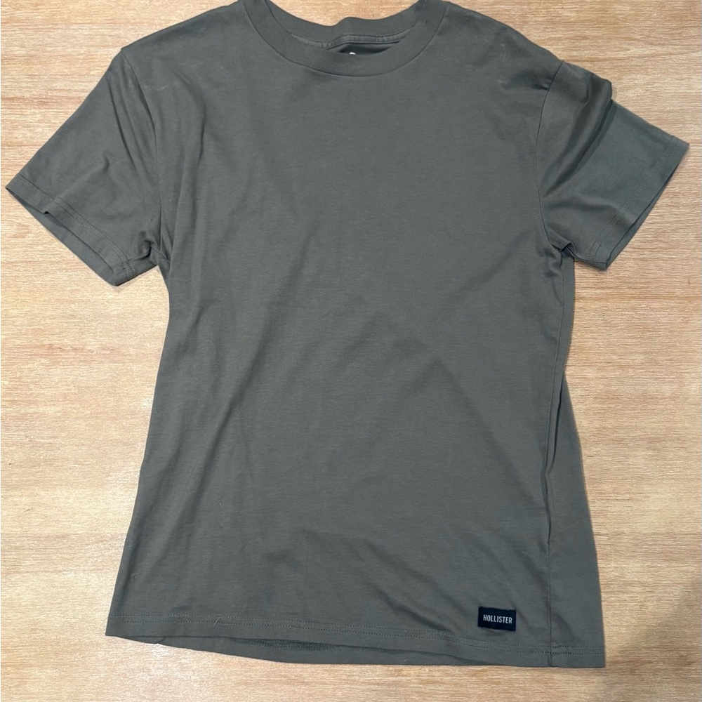 Hollister Gray Short Sleeve Tee